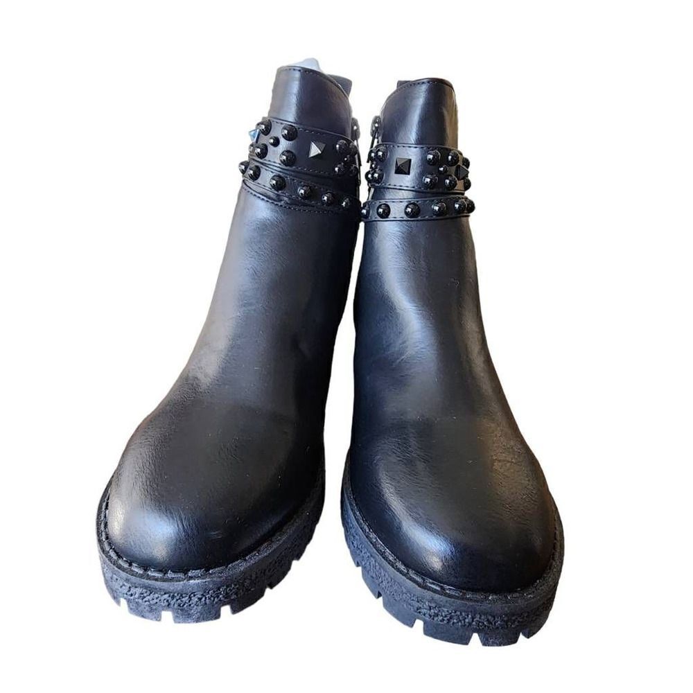 GC Shoes Noe Black Ankle Boots Booties Womens Stud Buckle Emo Block Lug Zip 9 - Picture 2 of 8